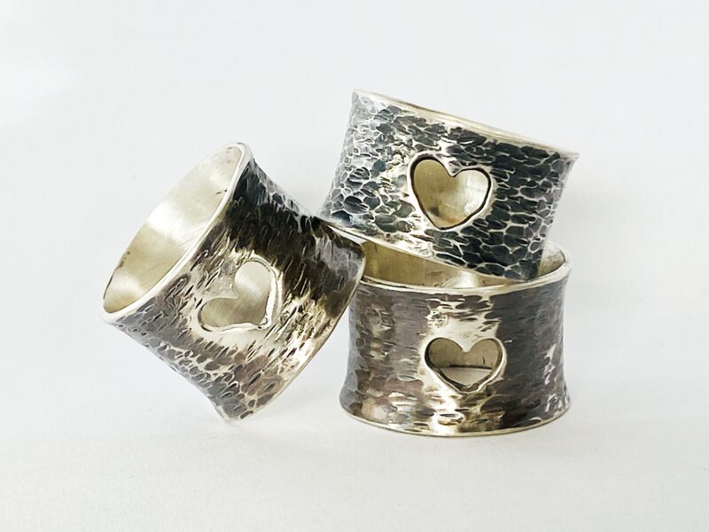 Hammered Heart Ring 